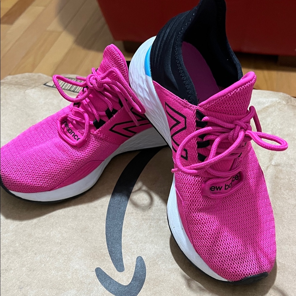 New Balance Women's Vibrant Pink and Black Athletic Shoes